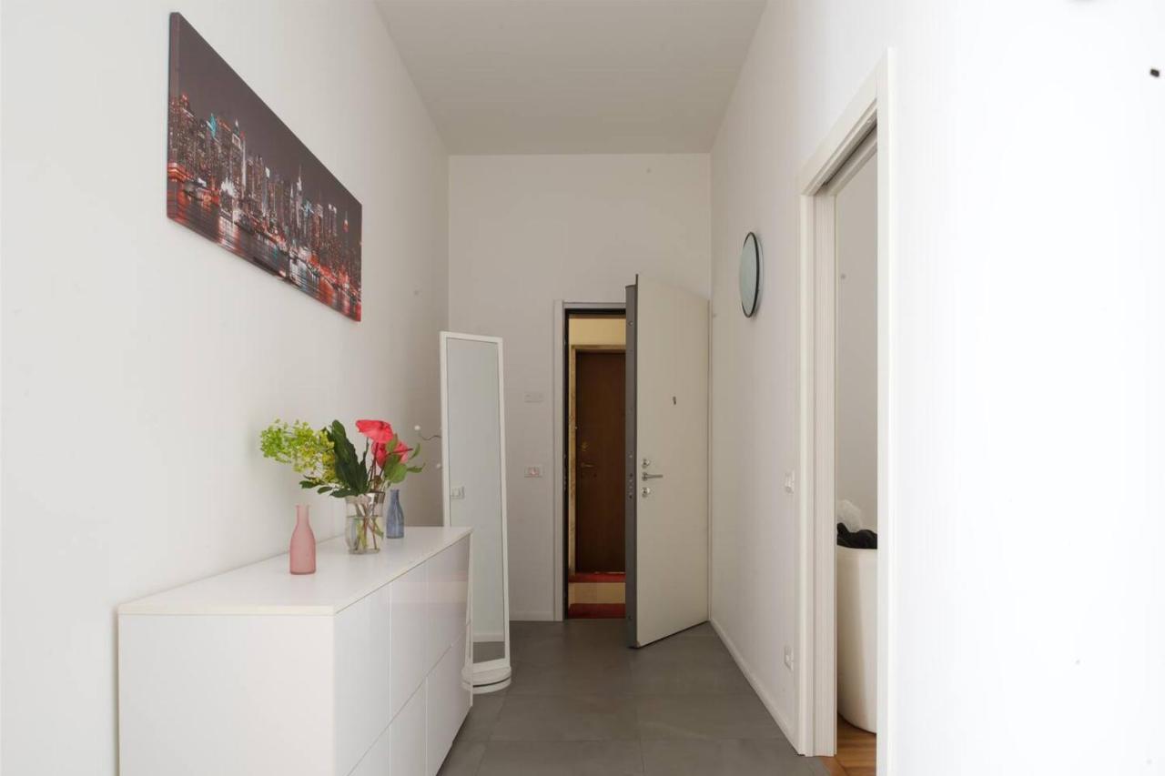 3 Bedrooms Apartment Μιλάνο Εξωτερικό φωτογραφία